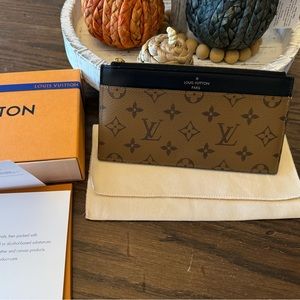 Louis Vuitton Slim Purse (Reverse Monogram)